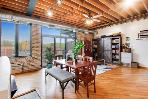 Tiny photo for 7509 Madison Street #B3, Forest Park, IL 60130 (MLS # 12631360)