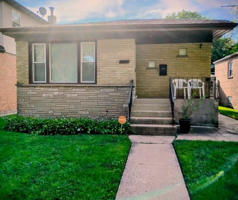 Photo of 12346 S Indiana Avenue, Chicago, IL 60628 (MLS # 12539842)
