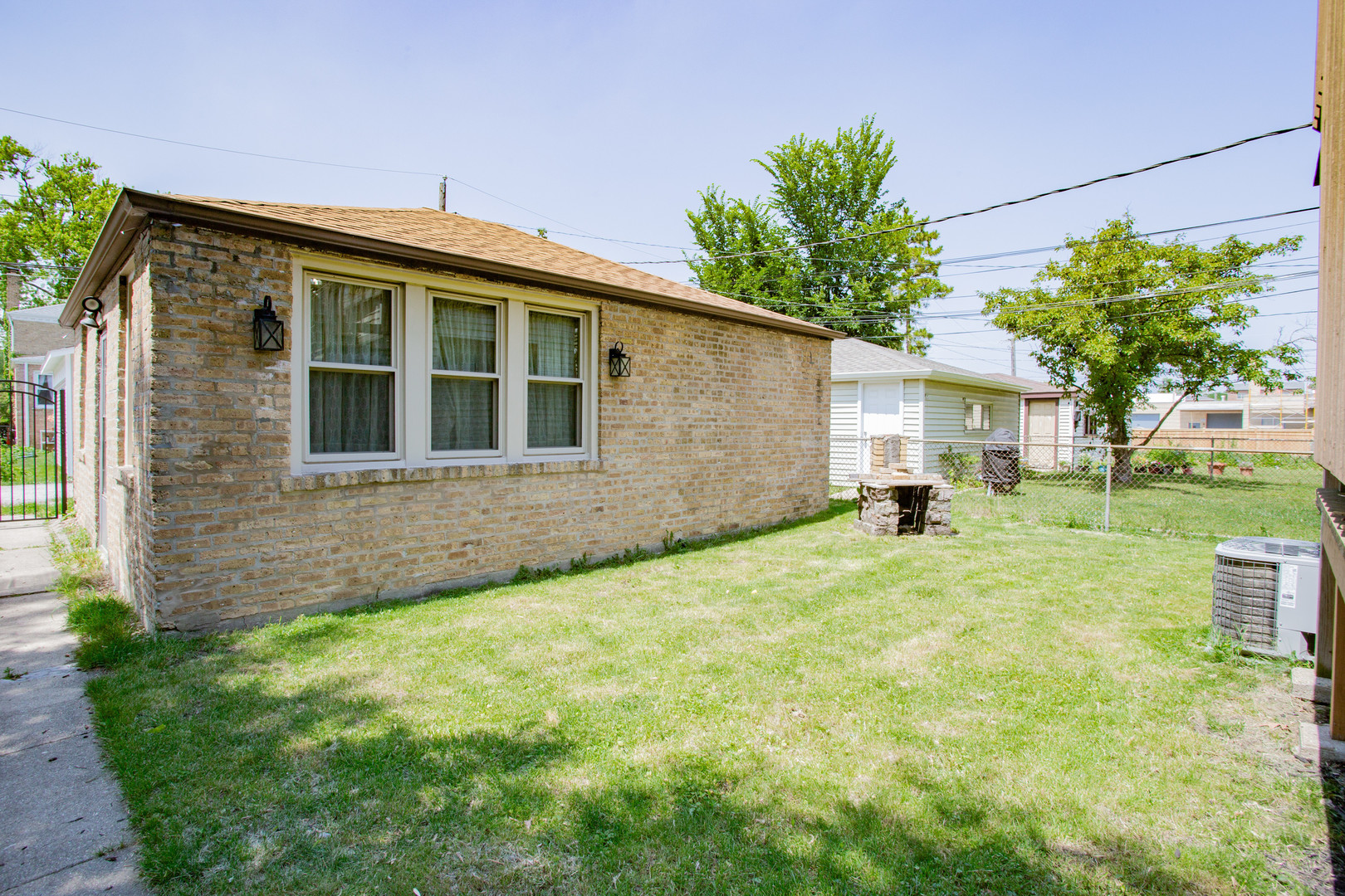 6444 N Oketo Avenue