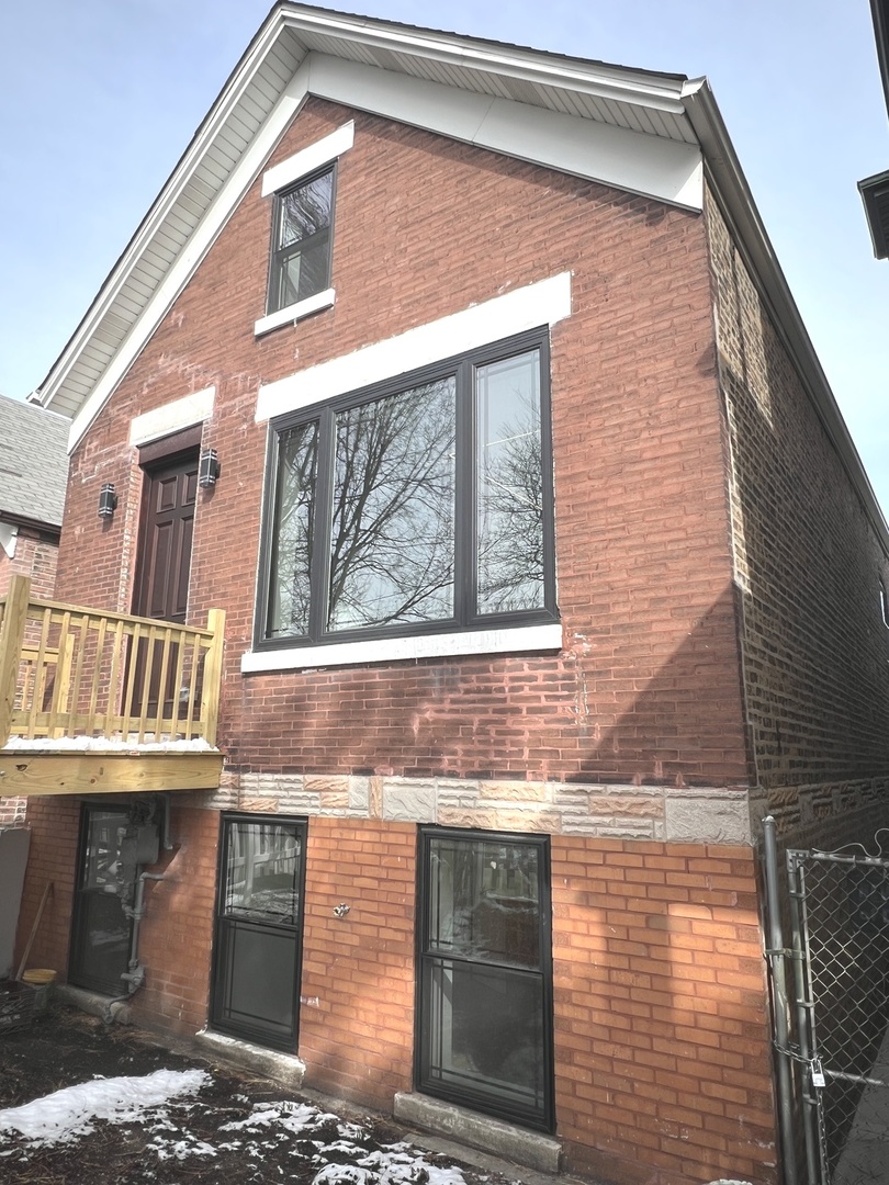 3031 S Christiana Avenue