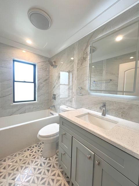 Tiny photo for 3031 S Christiana Avenue S, Chicago, IL 60623 (MLS # 12597871)