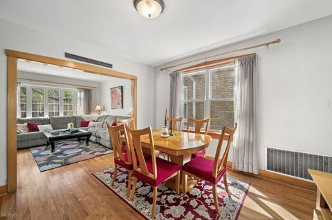 Tiny photo for 5750 N Merrimac Avenue, Chicago, IL 60646 (MLS # 12626094)