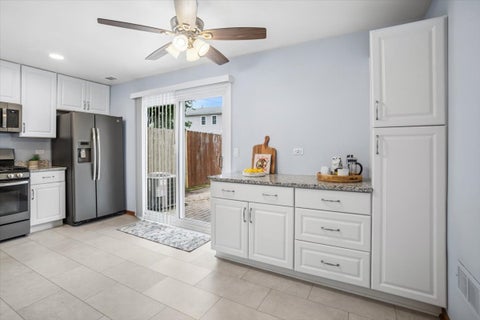 Tiny photo for 407 Chelsea Cove, Roselle, IL 60172 (MLS # 12700546)
