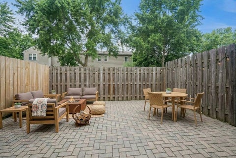 Tiny photo for 407 Chelsea Cove, Roselle, IL 60172 (MLS # 12700546)