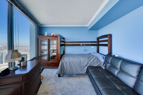 Tiny photo for 1720 Maple Avenue #2420, Evanston, IL 60201 (MLS # 12600202)