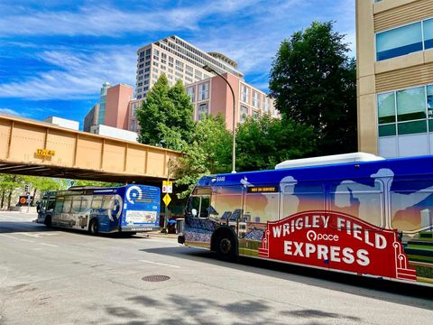 Tiny photo for 1720 Maple Avenue #2420, Evanston, IL 60201 (MLS # 12600202)