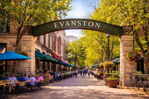 Tiny photo for 1720 Maple Avenue #2420, Evanston, IL 60201 (MLS # 12600202)