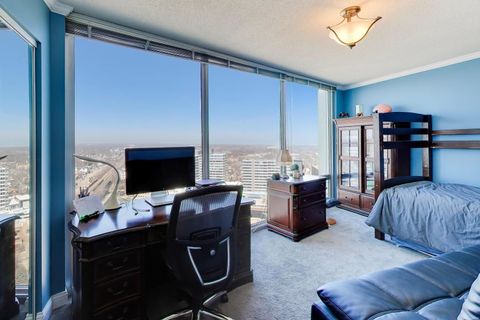 Tiny photo for 1720 Maple Avenue #2420, Evanston, IL 60201 (MLS # 12600202)