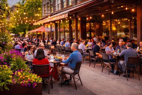 Tiny photo for 1720 Maple Avenue #2420, Evanston, IL 60201 (MLS # 12600202)