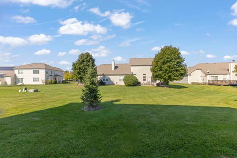 Tiny photo for 110 Easton Drive, Gilberts, IL 60136 (MLS # 12573067)