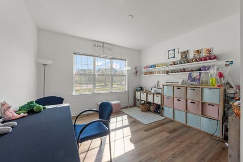 Tiny photo for 110 Easton Drive, Gilberts, IL 60136 (MLS # 12573067)