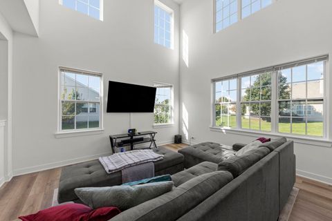 Tiny photo for 110 Easton Drive, Gilberts, IL 60136 (MLS # 12573067)