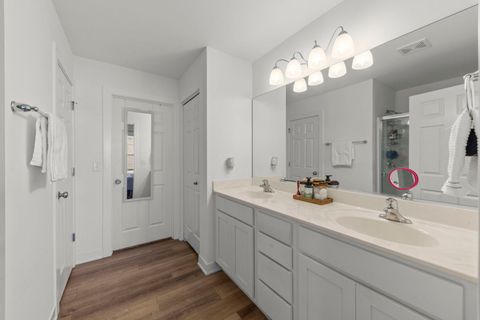 Tiny photo for 110 Easton Drive, Gilberts, IL 60136 (MLS # 12573067)