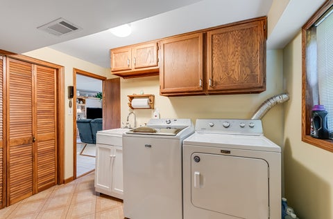 Tiny photo for 7706 Hayenga Lane, Darien, IL 60561 (MLS # 12662039)