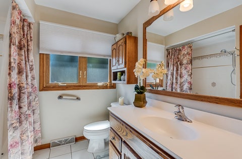 Tiny photo for 7706 Hayenga Lane, Darien, IL 60561 (MLS # 12662039)