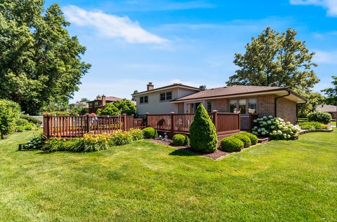 Tiny photo for 7706 Hayenga Lane, Darien, IL 60561 (MLS # 12662039)