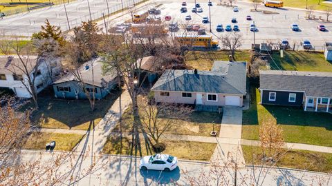 Tiny photo for 617 Tanglewood Drive, Streamwood, IL 60107 (MLS # 12459254)