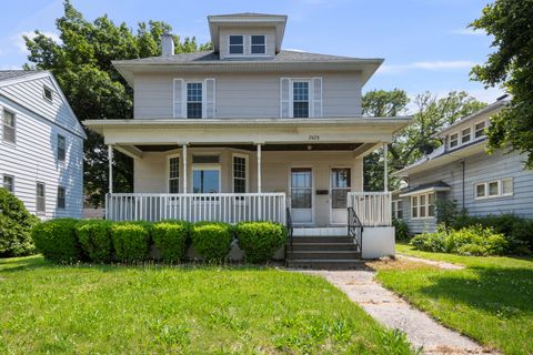2428 18th Avenue Rock Island IL 61201