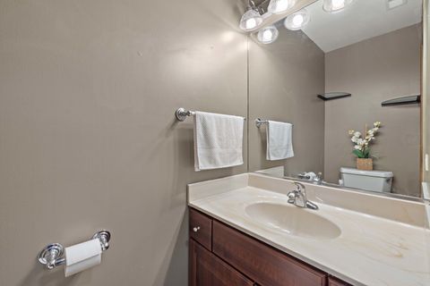 Tiny photo for 1168 Greenwood Circle #1168, Woodstock, IL 60098 (MLS # 12593706)