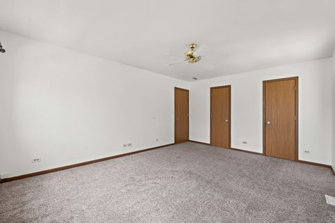 Tiny photo for 1168 Greenwood Circle #1168, Woodstock, IL 60098 (MLS # 12593706)