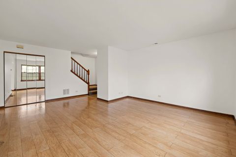 Tiny photo for 1168 Greenwood Circle #1168, Woodstock, IL 60098 (MLS # 12593706)