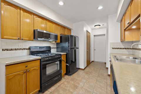Tiny photo for 1168 Greenwood Circle #1168, Woodstock, IL 60098 (MLS # 12593706)