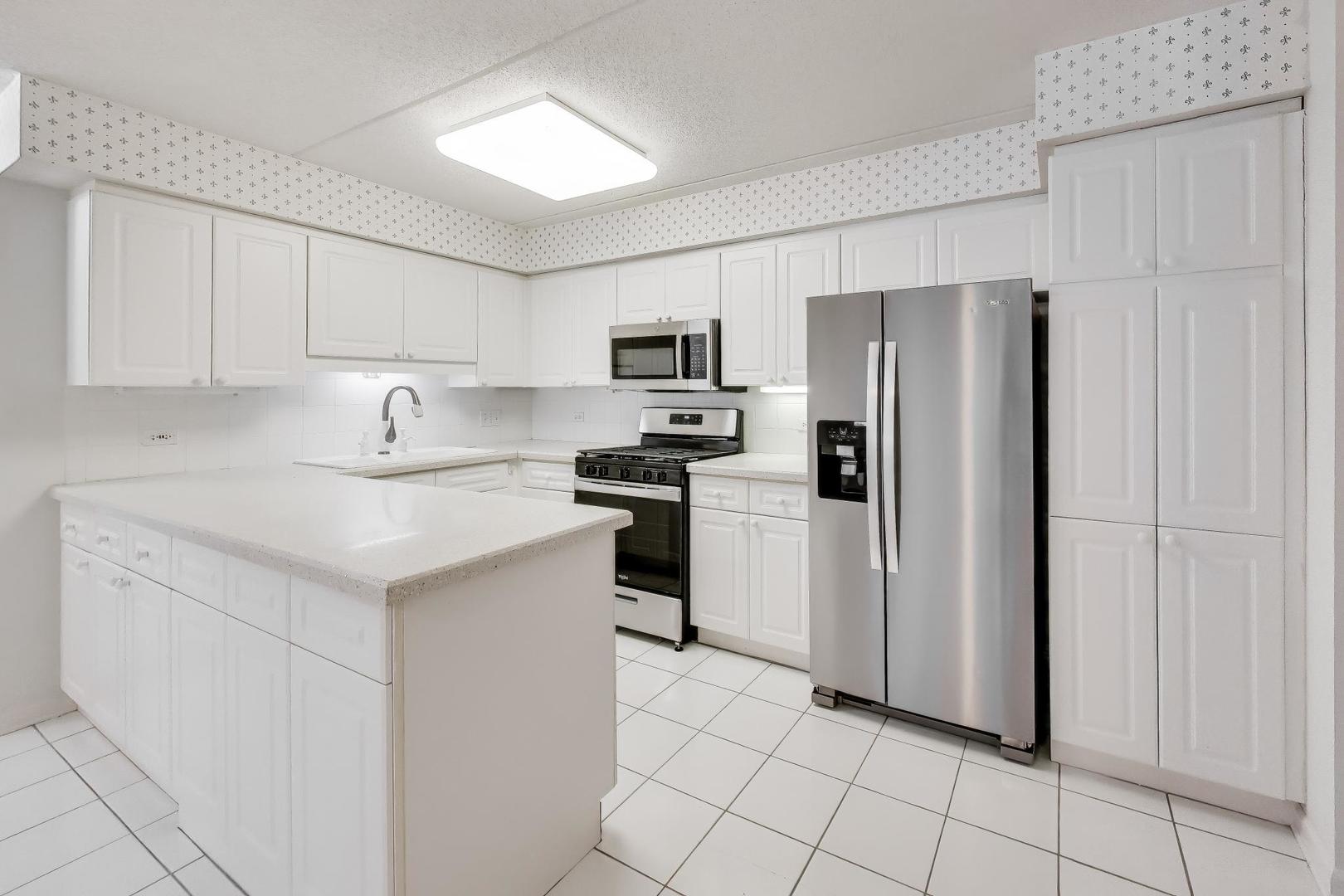 710 Creekside Drive 110A