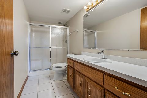 Tiny photo for 13934 Lavergne Avenue #801, Crestwood, IL 60418 (MLS # 12679508)