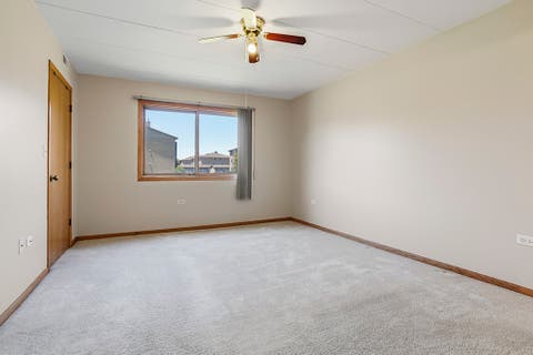 Tiny photo for 13934 Lavergne Avenue #801, Crestwood, IL 60418 (MLS # 12679508)