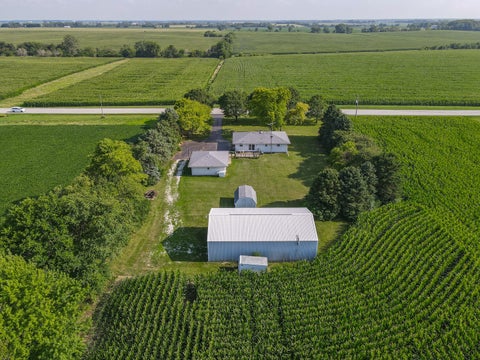 Tiny photo for 19600 W Peotone Road, Wilmington, IL 60481 (MLS # 12745150)