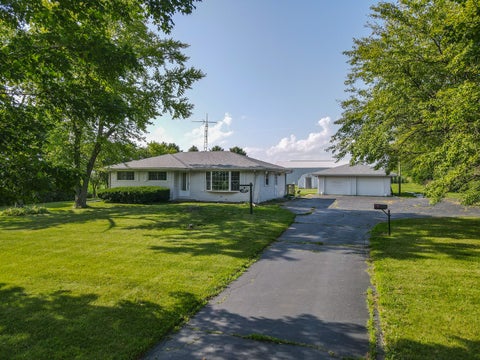 Photo of 19600 W Peotone Road, Wilmington, IL 60481 (MLS # 12745150)