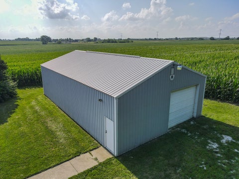 Tiny photo for 19600 W Peotone Road, Wilmington, IL 60481 (MLS # 12745150)