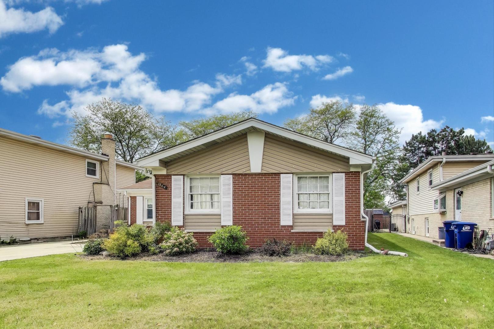 1564 Webster Lane