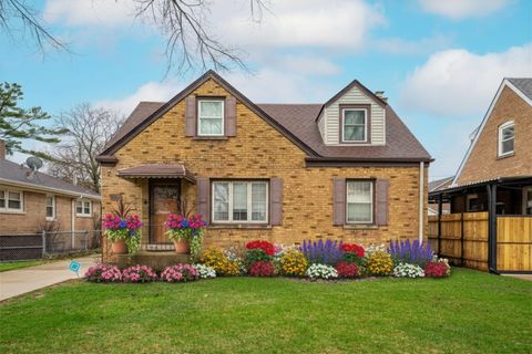 Photo of 7246 N Olcott Avenue, Chicago, IL 60631 (MLS # 12641313)