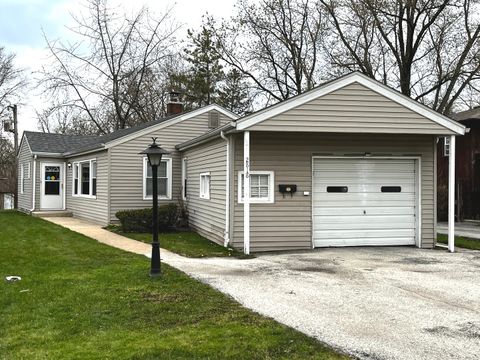 Photo of 2818 Tennyson Place, Hazel Crest, IL 60429 (MLS # 12476447)