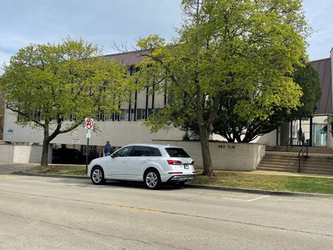 480 Elm Place Highland Park IL 60035