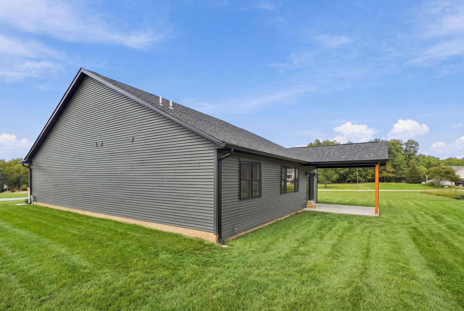 1409 Legends Drive