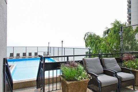 Tiny photo for 6145 N Sheridan Road #12D, Chicago, IL 60660 (MLS # 12536907)