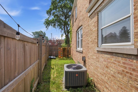 Tiny photo for 7734 W Glenlake Avenue, Chicago, IL 60631 (MLS # 12696630)