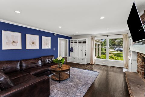 Tiny photo for 3850 Dauphine Avenue, Northbrook, IL 60062 (MLS # 12481605)