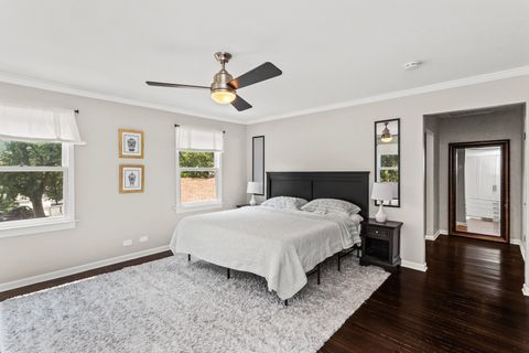 Tiny photo for 3850 Dauphine Avenue, Northbrook, IL 60062 (MLS # 12481605)