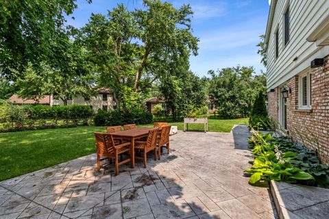 Tiny photo for 3850 Dauphine Avenue, Northbrook, IL 60062 (MLS # 12481605)