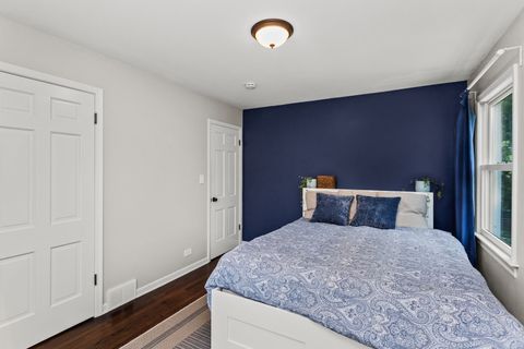 Tiny photo for 3850 Dauphine Avenue, Northbrook, IL 60062 (MLS # 12481605)
