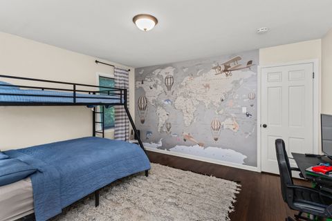 Tiny photo for 3850 Dauphine Avenue, Northbrook, IL 60062 (MLS # 12481605)