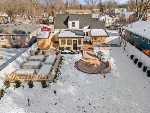 Tiny photo for 1025 Queen Anne Street, Woodstock, IL 60098 (MLS # 12565647)