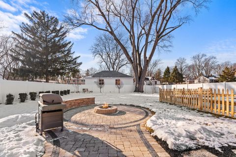 Tiny photo for 1025 Queen Anne Street, Woodstock, IL 60098 (MLS # 12565647)