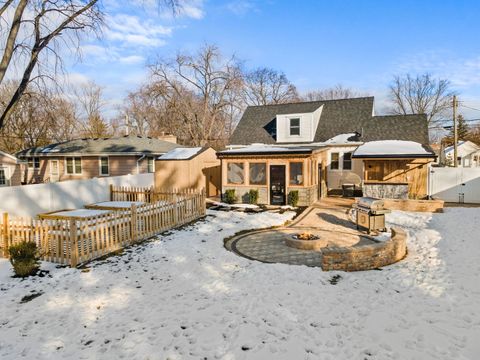 Tiny photo for 1025 Queen Anne Street, Woodstock, IL 60098 (MLS # 12565647)