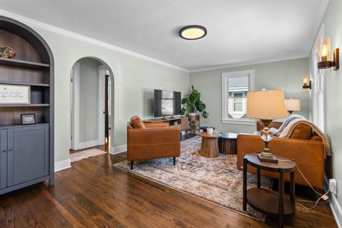 Tiny photo for 1025 Queen Anne Street, Woodstock, IL 60098 (MLS # 12565647)