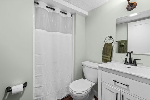 Tiny photo for 1025 Queen Anne Street, Woodstock, IL 60098 (MLS # 12565647)