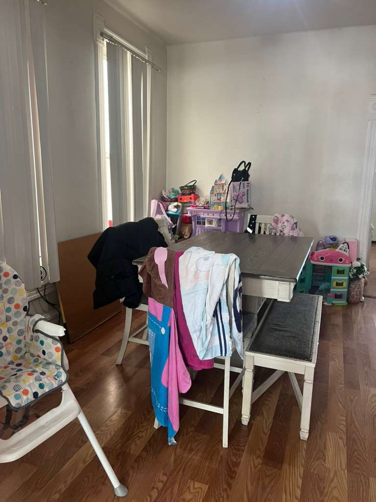 3251-53 S WOOD Street